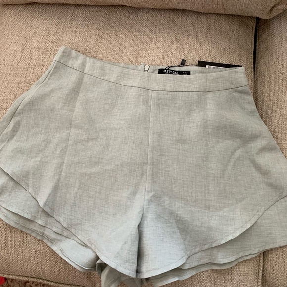 Linen Shorts - Picture 1 of 4